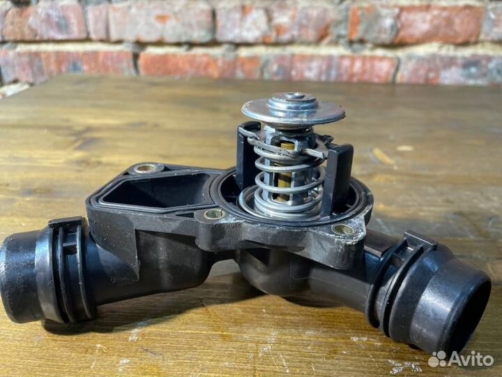 Термостат Bmw X5 E53 M54B30 2006