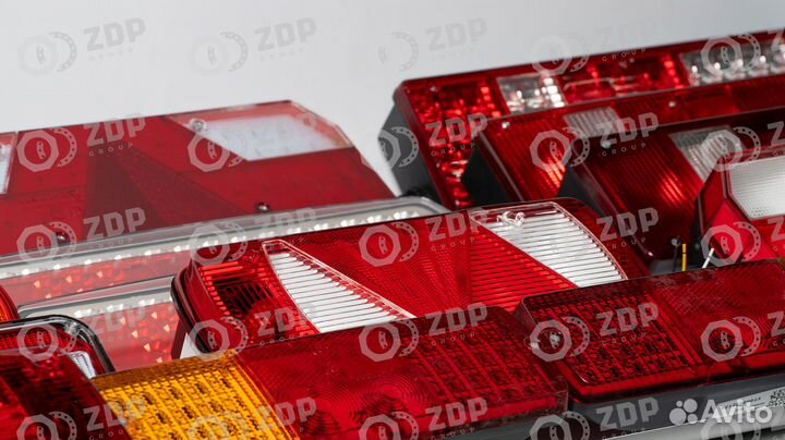 С Рогом фонарь задний левый и правый