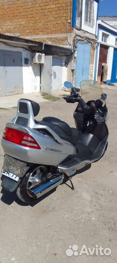 Suzuki skywave 400