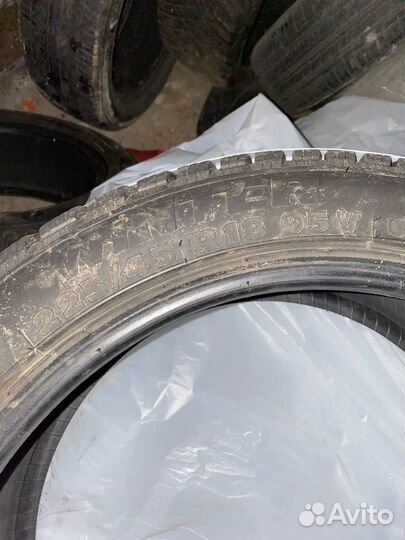 Tigar Winter 225/45 R18