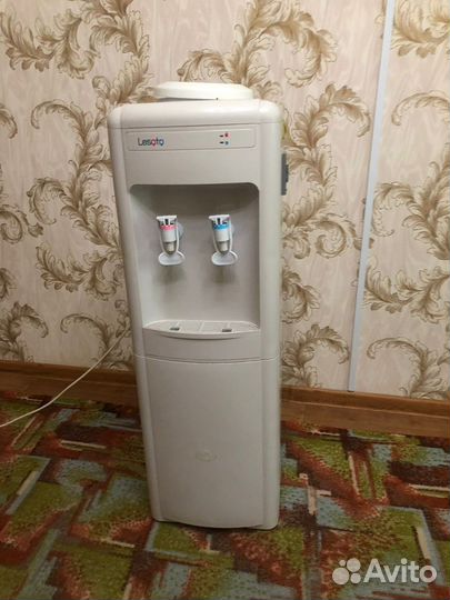 Кулер для воды