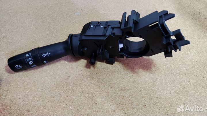 Переключатель света фар Hyundai/Kia 93410-2M110