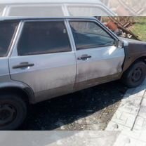 ВАЗ (LADA) 2109 1.5 MT, 1998, битый, 150 000 км