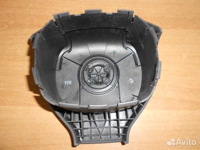 Крышка подушка безопасности водителя VW b6