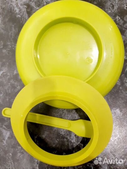 Деревянные игрушки, фигурки, посуда для кормления