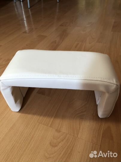 Подставка для рук маникюрная