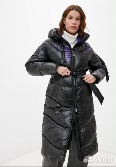 Пуховик зимний длинный женский