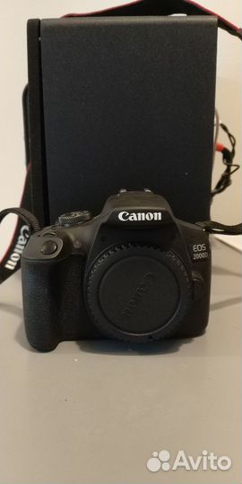 Зеркальный фотоаппарат canon eos 2000d