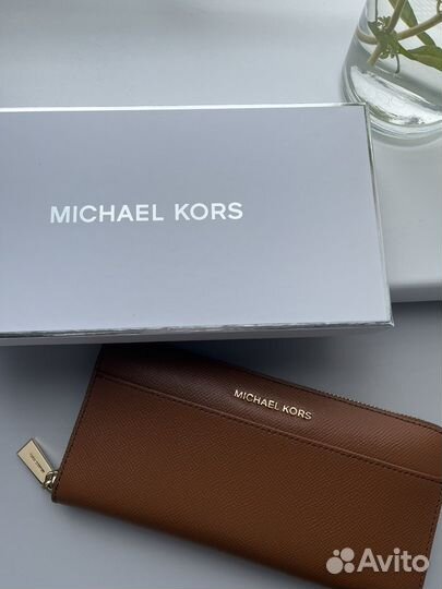 Кошелек М.Kors
