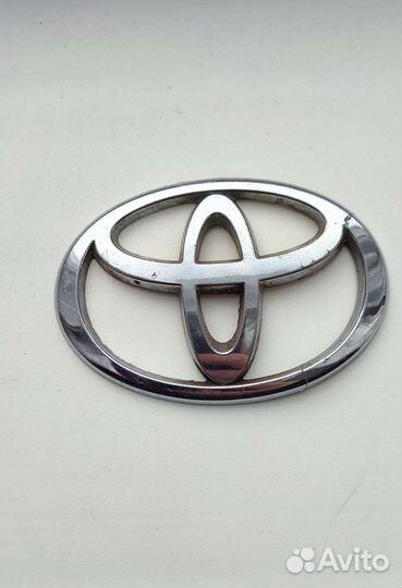 Эмблема, значок, Toyota