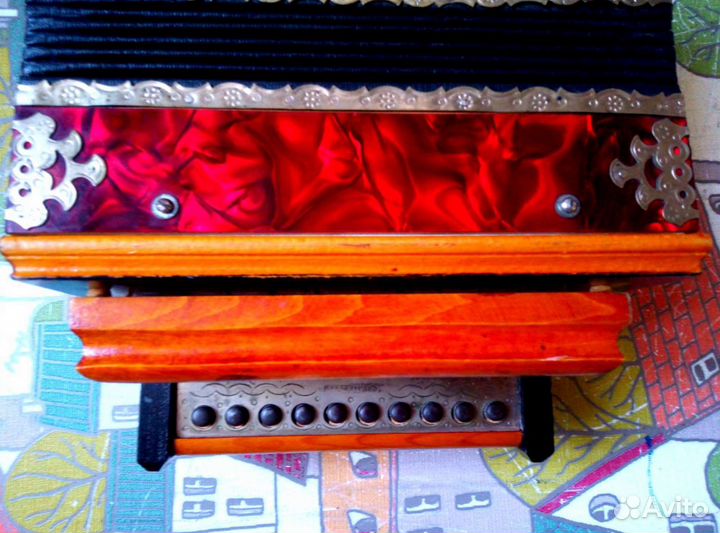 Саратовская гармошка золотая решётка