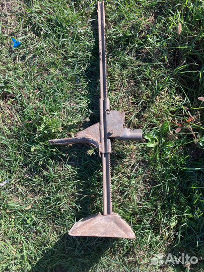 Продам домкрат