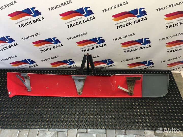 1371913 Спойлер кабины левый Daf CF