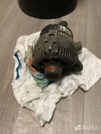 Оригинальный генератор 90 А бмв е46