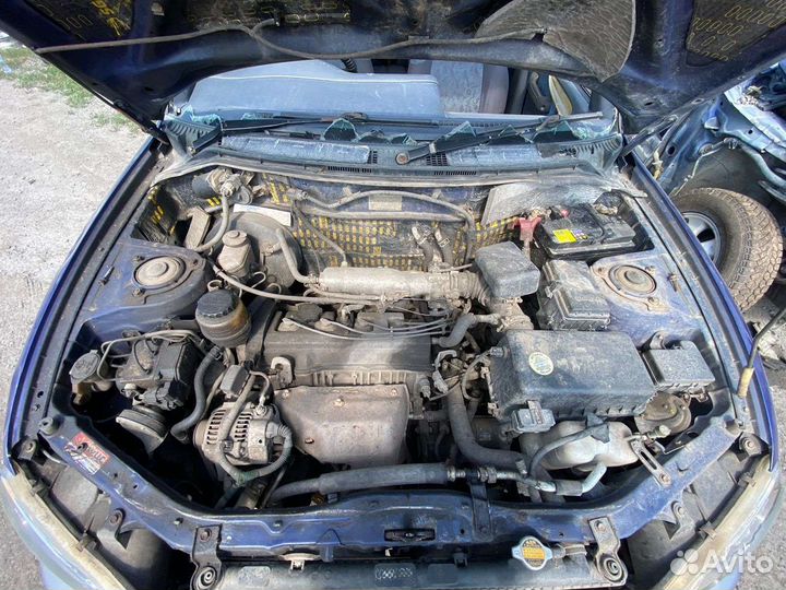 Запчасти на toyota rav4