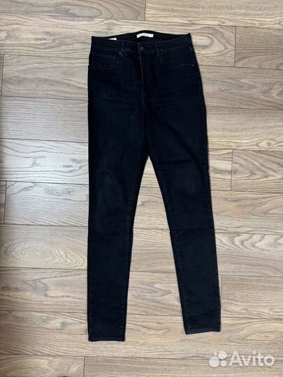 Джинсы женские levis