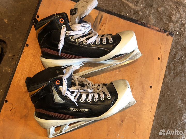 Коньки вратарские Bauer Pro