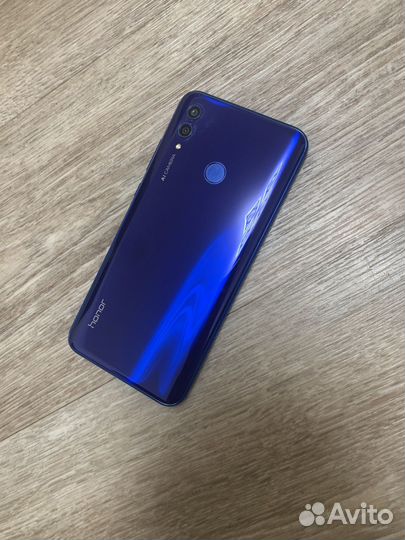 HONOR 10 Lite, 3/32 ГБ