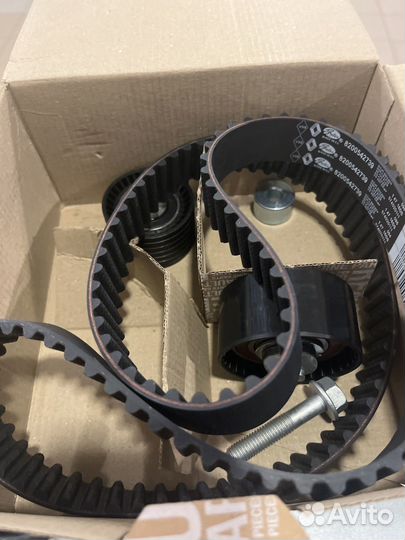 Комплект ремень грм renault