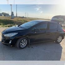 Peugeot 308 1.6 AT, 2008, 276 000 км, с пробегом, цена 550 000 руб.