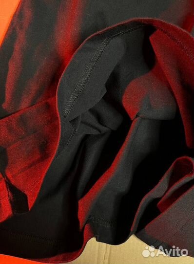 Футболка CDG