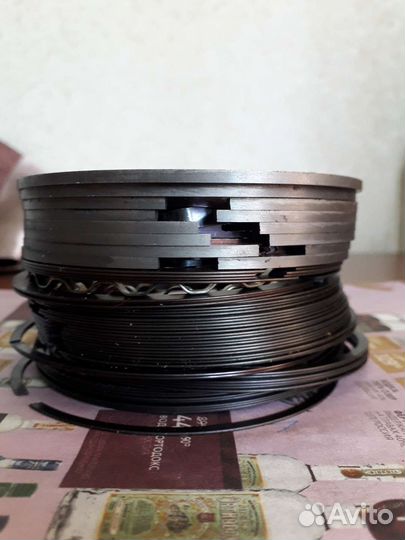 Продам комплект поршневых колец газ - 53