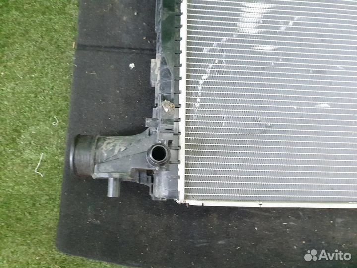 Радиатор в сборе/кассета радиаторов Audi Q7/SQ7