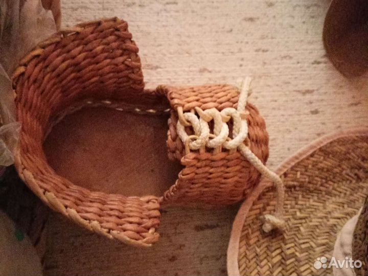 Башмак из соломы