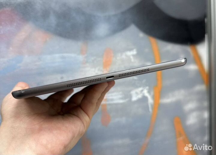 iPad air 32gb wifi / lte