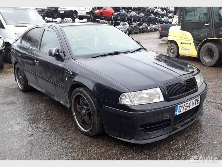 Разбор на запчасти Skoda Octavia Tour