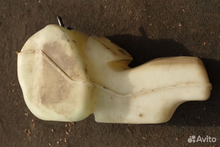 Бачок омывателя Daewoo Espero