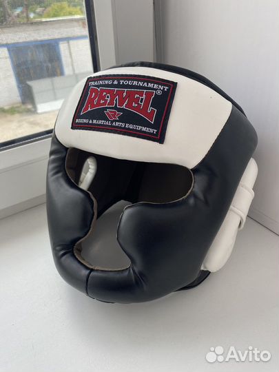 Шлем боксерский reyvel