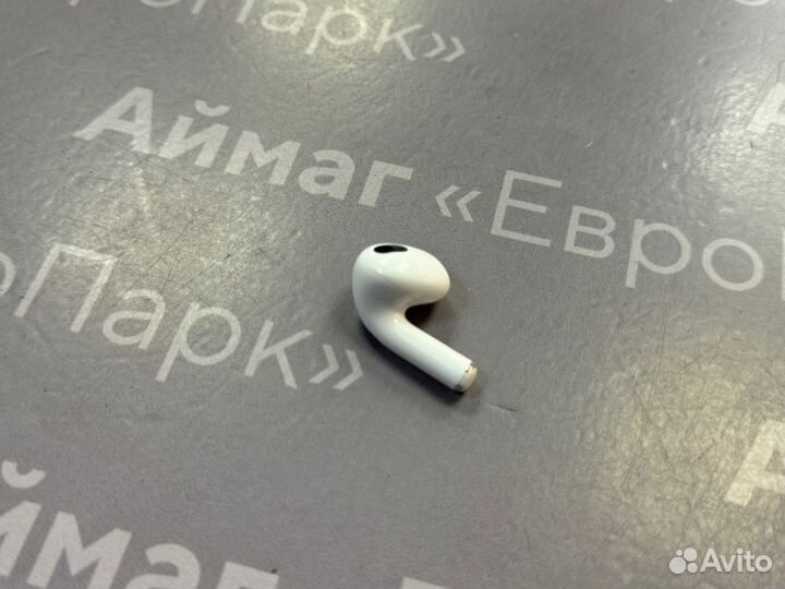 Apple AirPods 3 Left