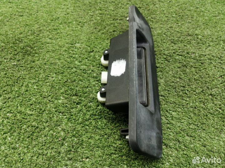 Кнопка открывания багажника Mercedes Glk