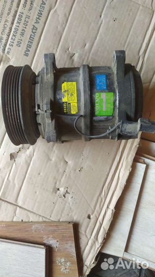 Компрессор кондиционера volvo