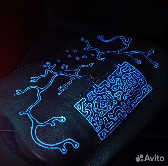 Кожаная сумка, ручная роспись светящимся узором