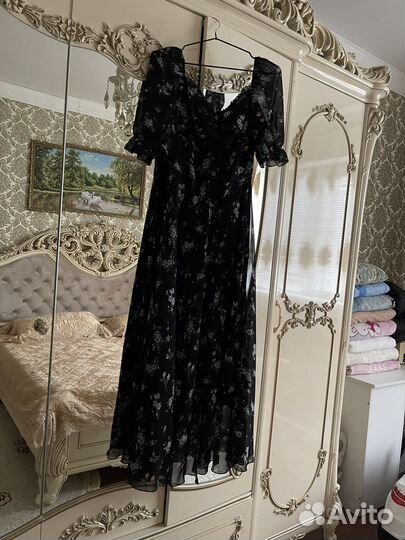 Платье вечернее легкое