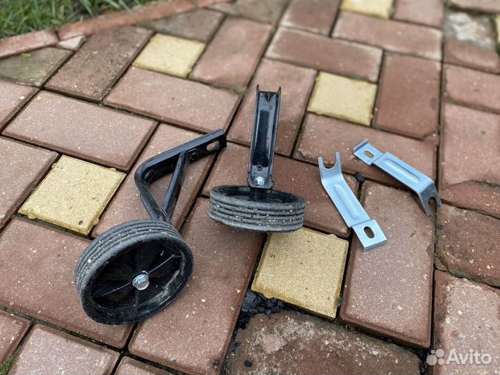 Продам велосипед Scool 18