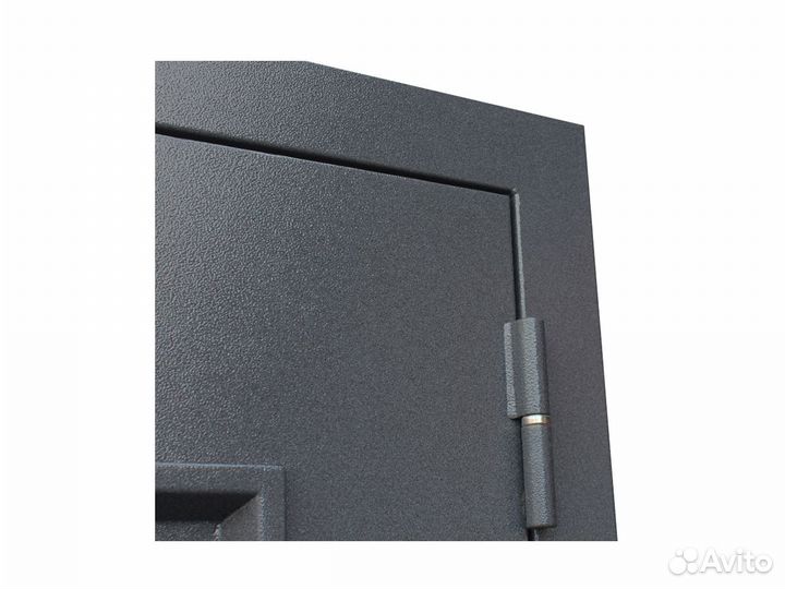 Дверь входная металлическая с терморазрывом