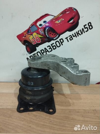 Опора подушка двигателя Volkswagen Polo 5 2011