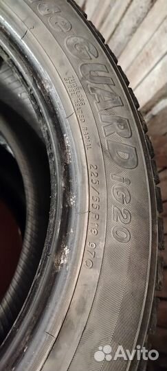 Yokohama Ice Guard IG20 225/55 R18