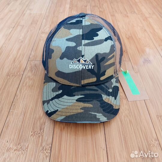 Кепка бейсболка Urbanpeak Discovery с сеткой