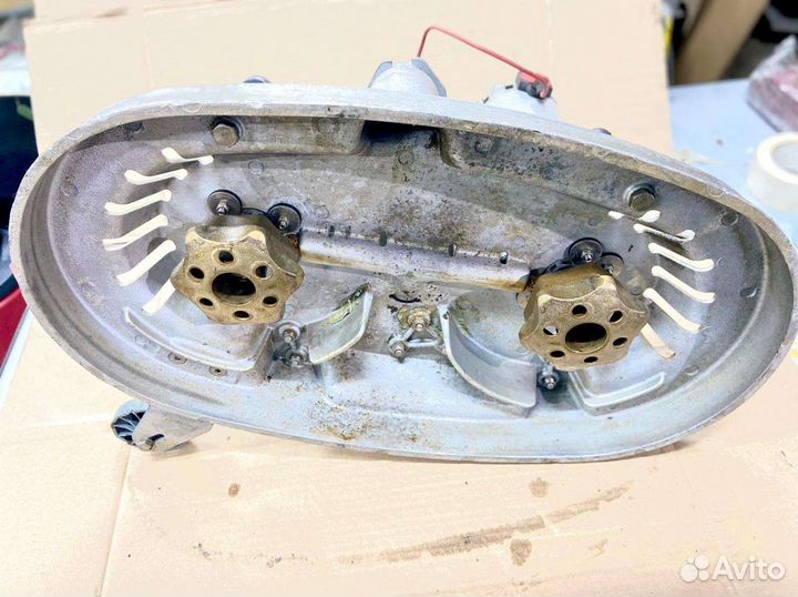 Щеточный узел для tennant T5