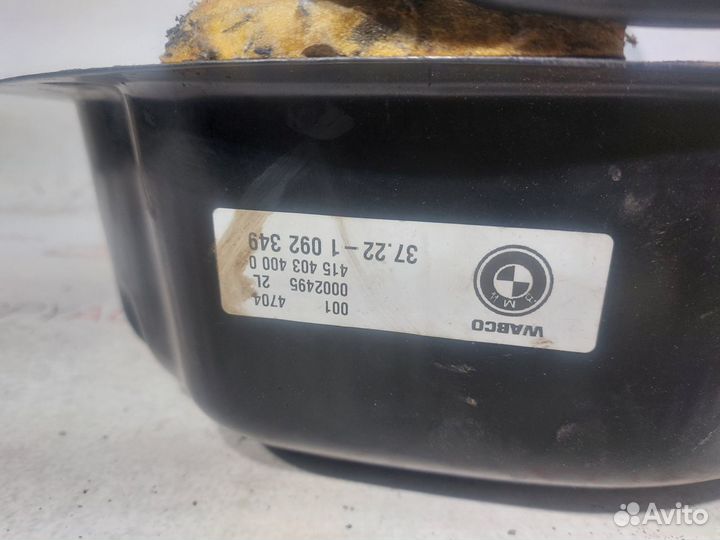 Компрессор пневмоподвески BMW X5 E53