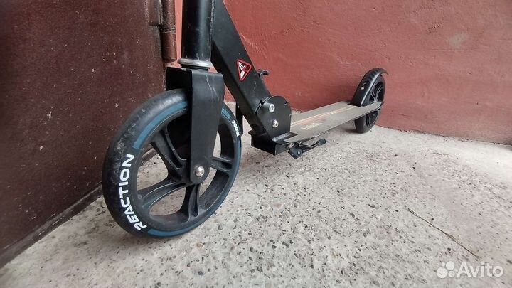 Самокат детский двухколесный бу