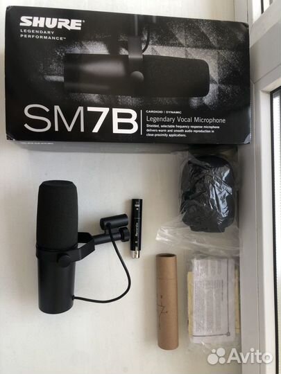 Студийный микрофон Shure SM7b