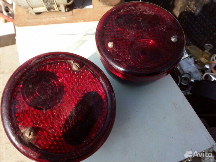 Фонари задние
