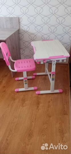 Детская растущая парта со стулом