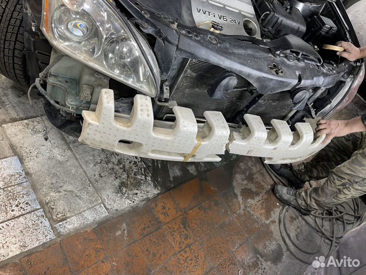 Абсорбер переднего бампера Лексуса rx-300