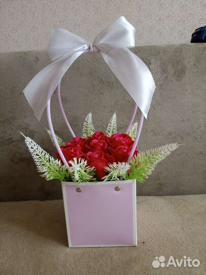 Пенные розы букет